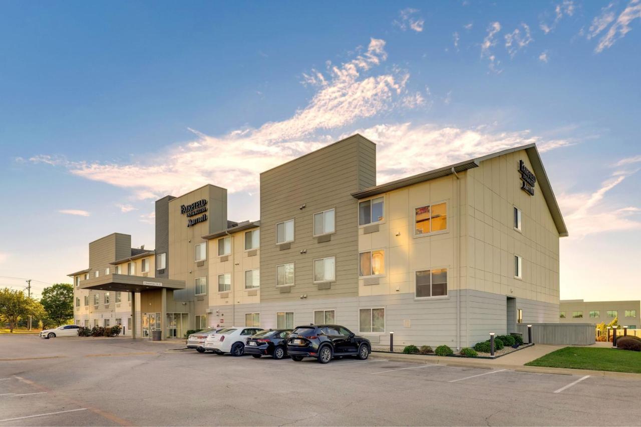 Fairfield & By Marriott Worth I-30 West Near Nas Jrb 3*