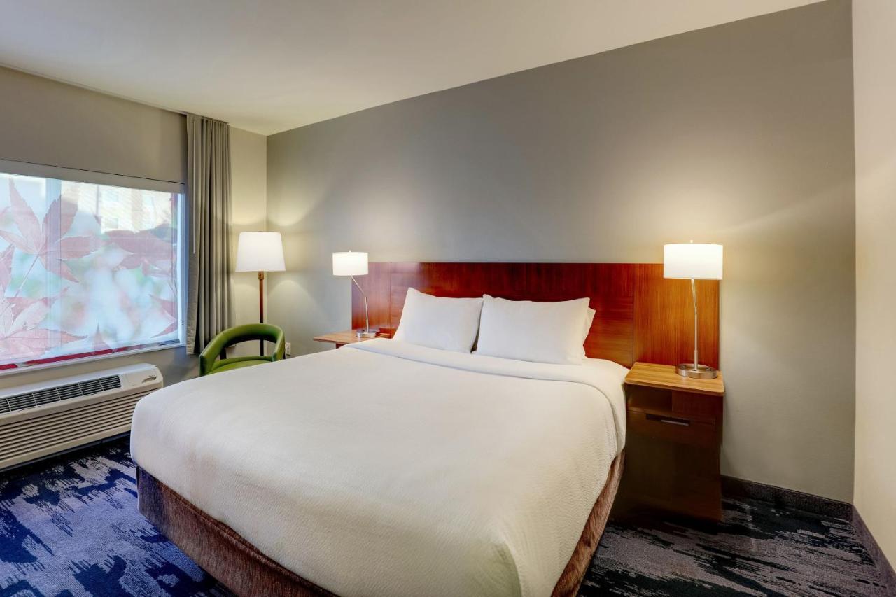 Fairfield & By Marriott Worth I-30 West Near Nas Jrb