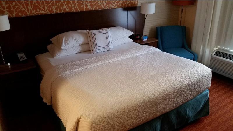 Fairfield & By Marriott Worth I-30 West Near Nas Jrb Hotel